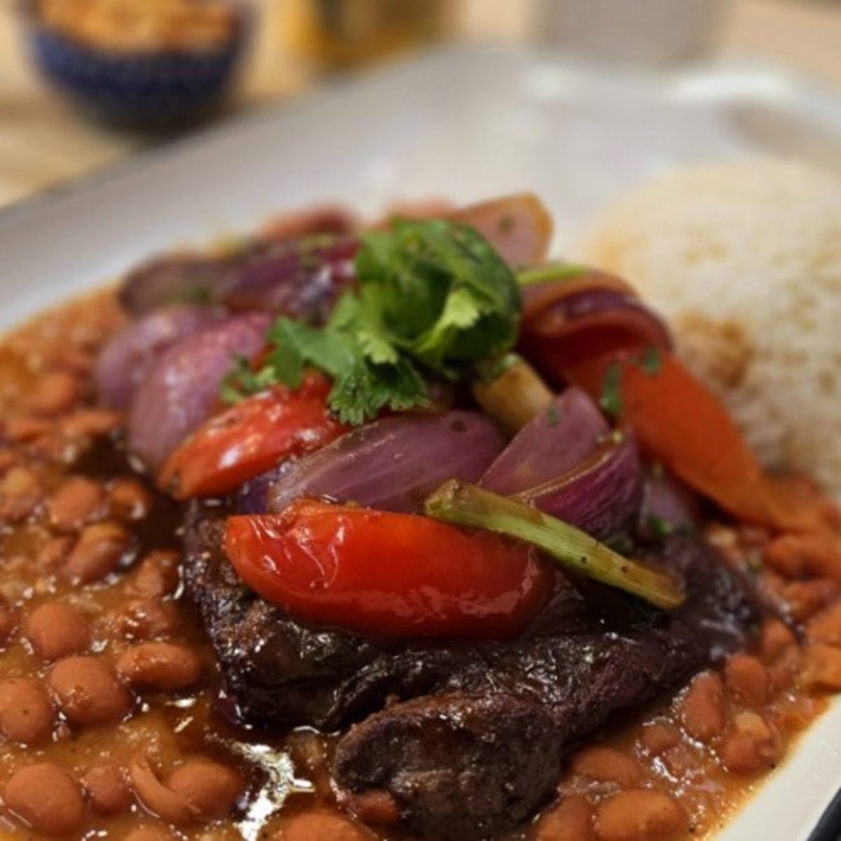 Bistec Encebollado