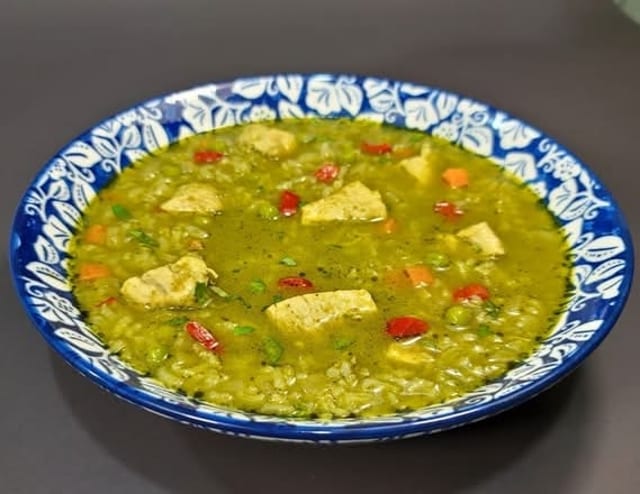 Aguadito De Pollo.